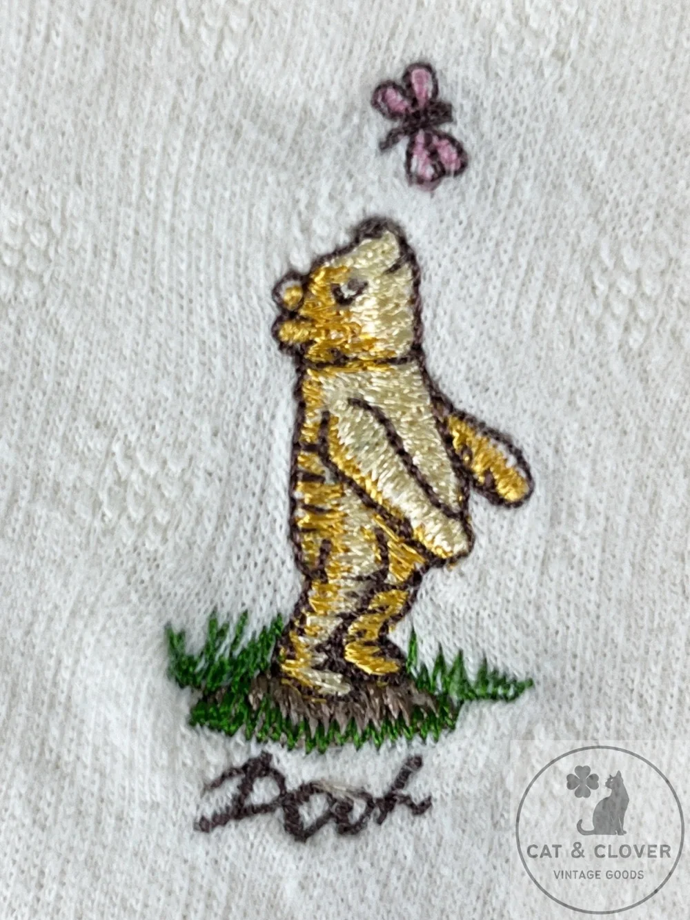 Classic Pooh Vintage Disney Heyman Corp Cream Embroidered Romper & Hat Set 3M